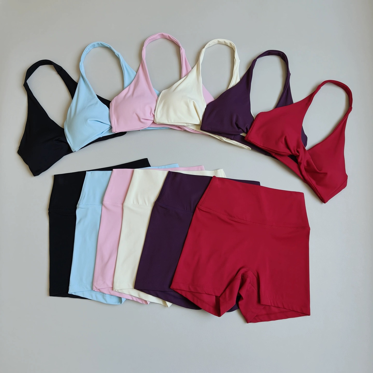 Herbal Yoga - Women's Yoga Outfit 2-Piece Set |
